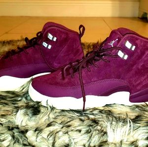 Nike Jordan 12 "Bordeaux" Youth 6.5/Women's 8